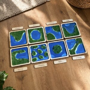 FORMY UKSZTAŁTOWANIA LĄDU I WODY Montessori - tabliczki