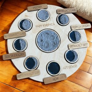 Fazy Księżyca z tabliczkami - panel sensoryczny sorter Montessori
