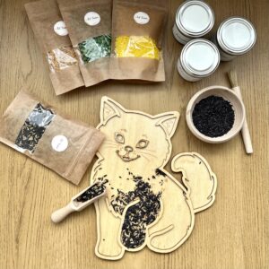 Kot - drewniana wysypywanka sensoryczna